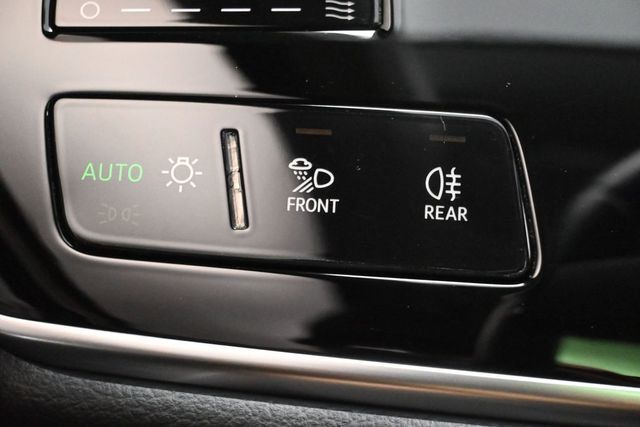 2019 Audi A8 L 55 - 23062771 - 24