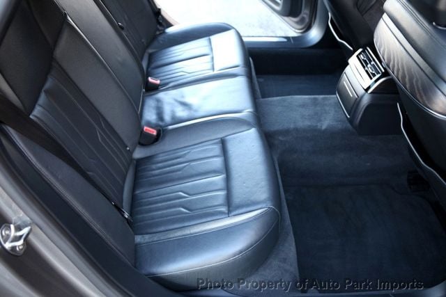 2019 Audi A8 L 3.0 TFSI - 22345481 - 32