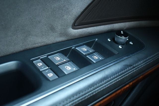 2019 Audi A8 L 55 TFSI quattro - 23080286 - 16