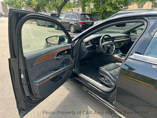 2019 Audi A8 L 55 TFSI quattro - 23039540 - 24