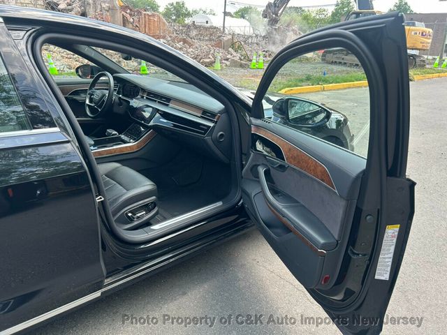 2019 Audi A8 L 55 TFSI quattro - 23039540 - 29