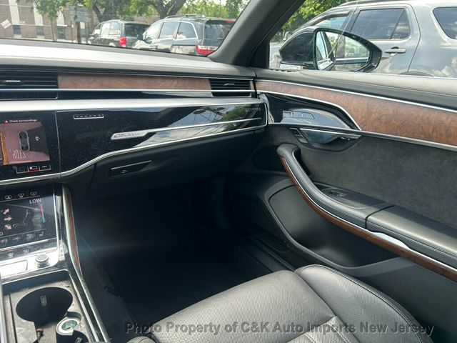 2019 Audi A8 L 55 TFSI quattro - 23039540 - 42