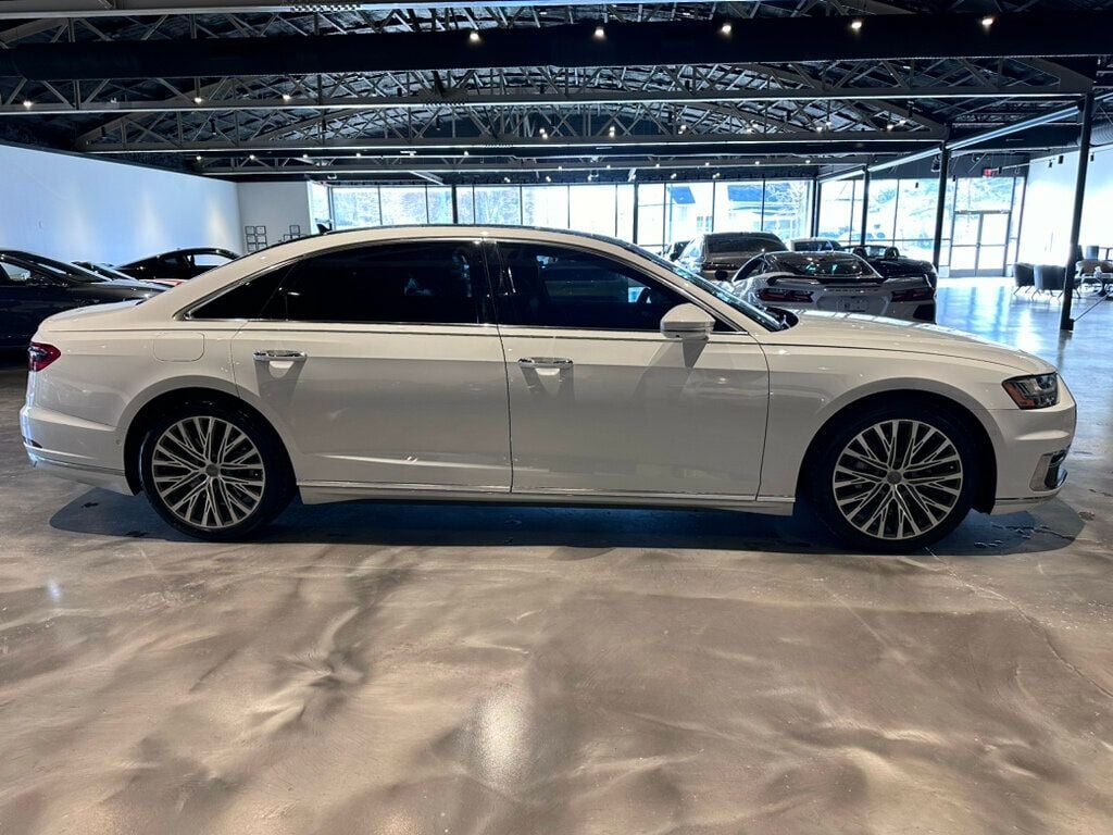 2019 Audi A8 L L/55/ExecutivePkg/LightPkg/DriverAssistPkg/AdapCruise/MassageSts - 22753266 - 5