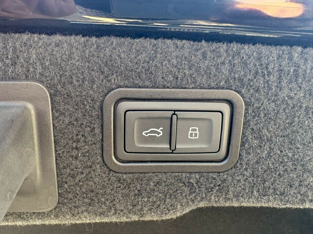2019 Audi A8 L LocalTrade/MSRP$99695/LuxuryPkg/ExecutivePkg/DriverAssistancePkg - 22930683 - 20