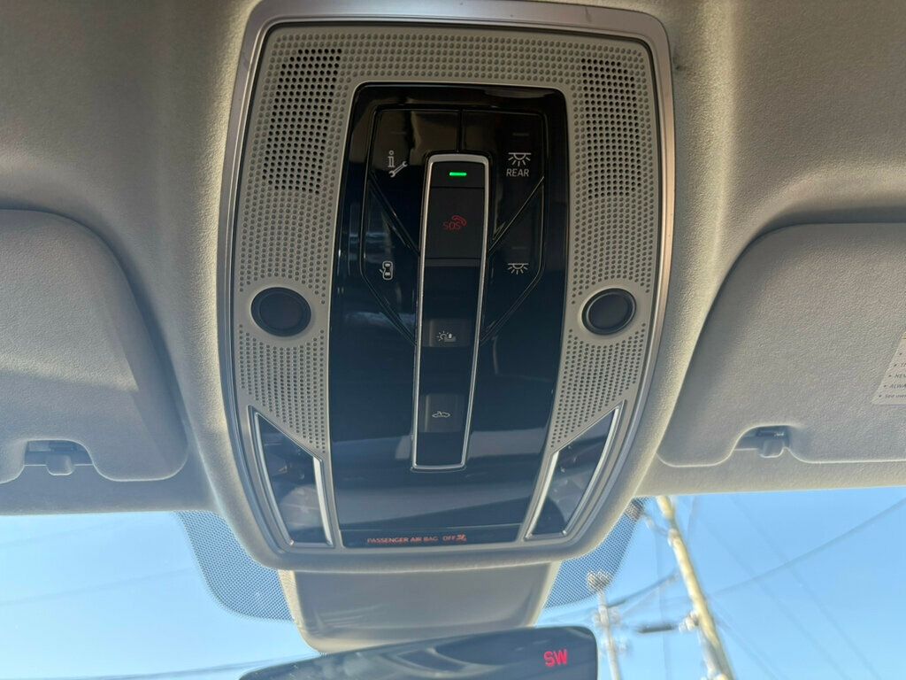 2019 Audi A8 L LocalTrade/MSRP$99695/LuxuryPkg/ExecutivePkg/DriverAssistancePkg - 22930683 - 38