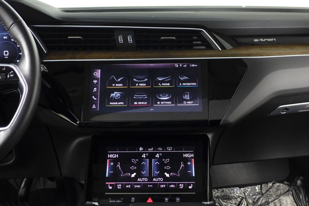 2019 Audi e-tron 4DR SUV QUATRO - 21136818 - 22