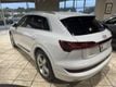 2019 Audi e-tron Premium Plus - 22897526 - 4