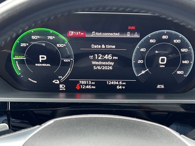 2019 Audi e-tron Premium Plus - 23024610 - 27