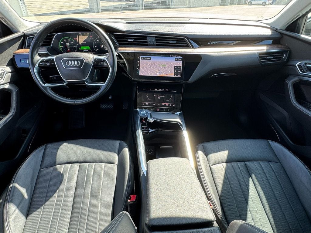 2019 Audi e-tron Premium Plus - 22648661 - 23