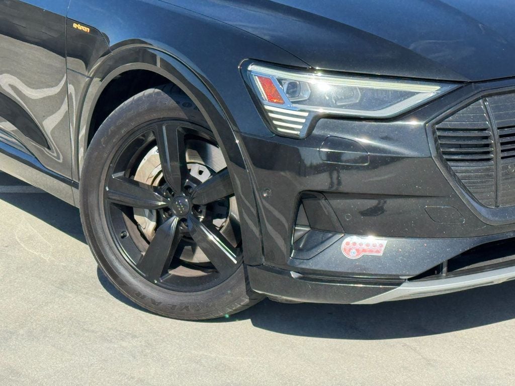 2019 Audi e-tron Premium Plus - 22648661 - 2