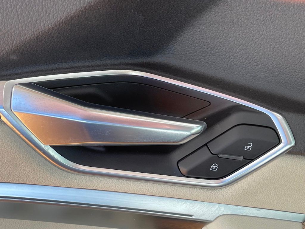 2019 Audi e-tron Premium Plus quattro - 22963354 - 14