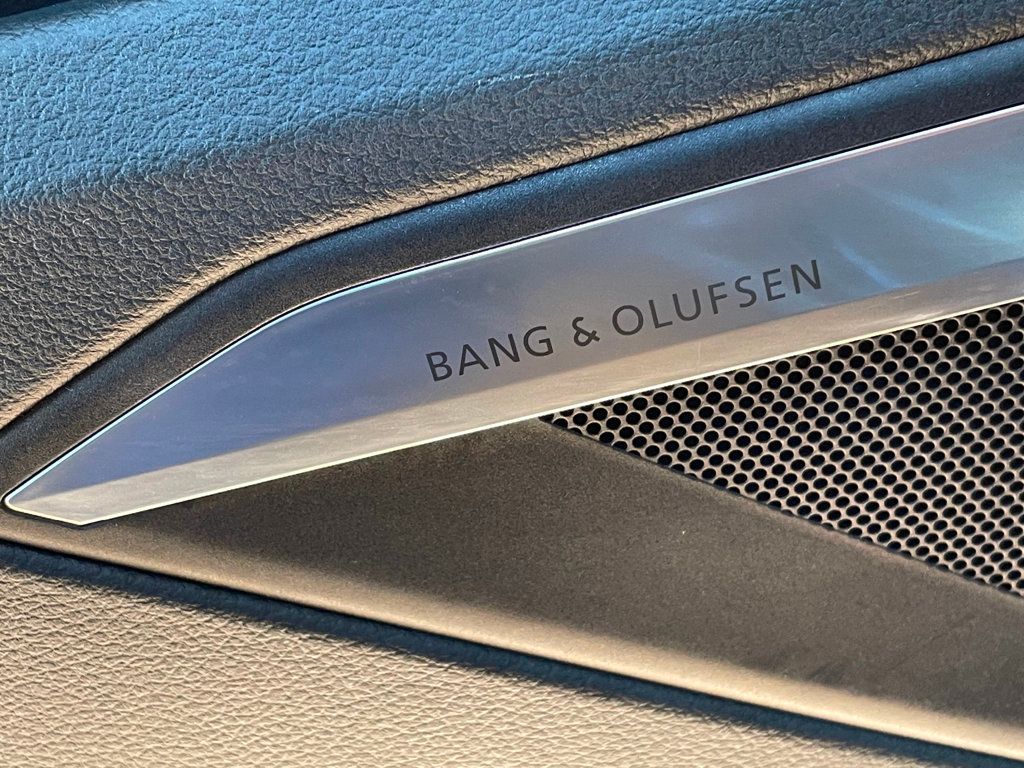 2019 Audi e-tron Premium Plus quattro - 22963354 - 17