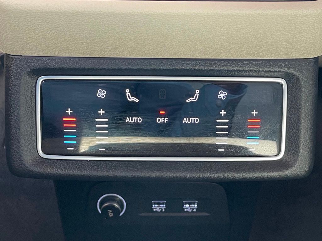 2019 Audi e-tron Premium Plus quattro - 22963354 - 20