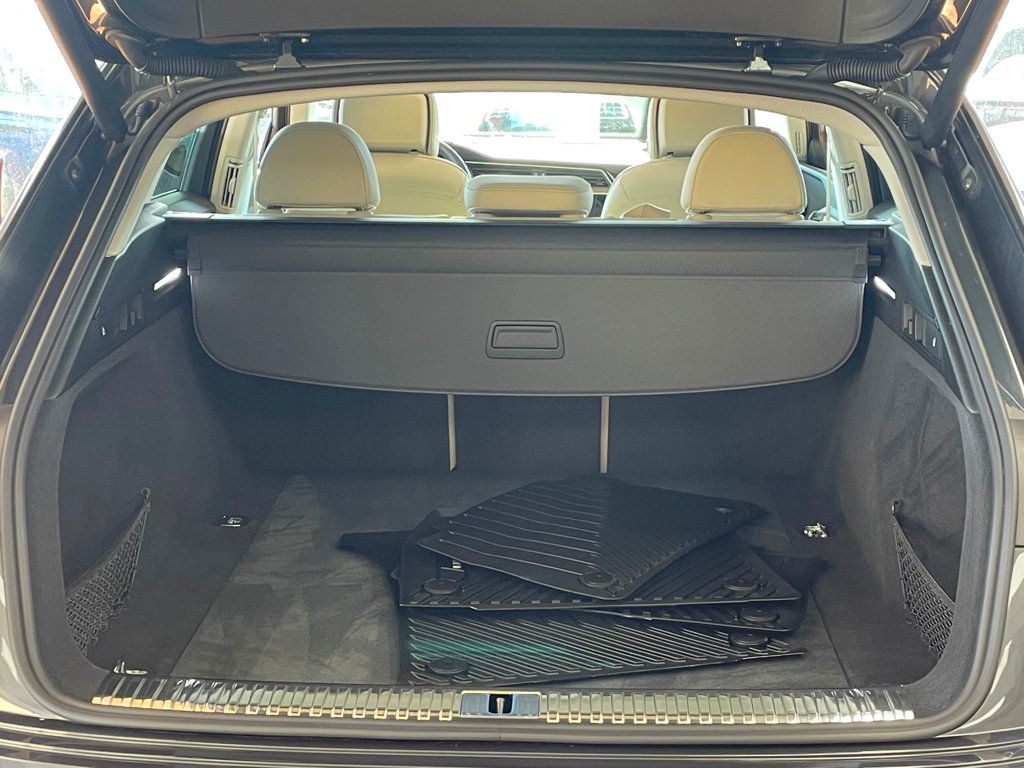 2019 Audi e-tron Premium Plus quattro - 22963354 - 23