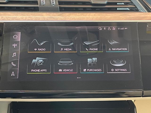 2019 Audi e-tron Premium Plus quattro - 22963354 - 32