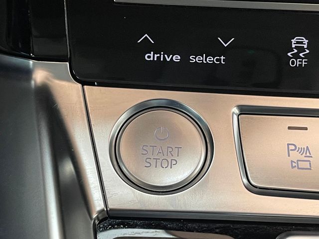 2019 Audi e-tron Premium Plus quattro - 22963354 - 35