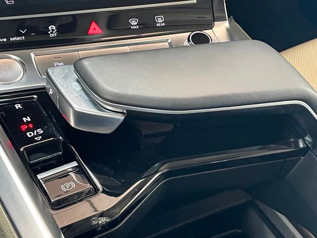 2019 Audi e-tron Premium Plus quattro - 22963354 - 36