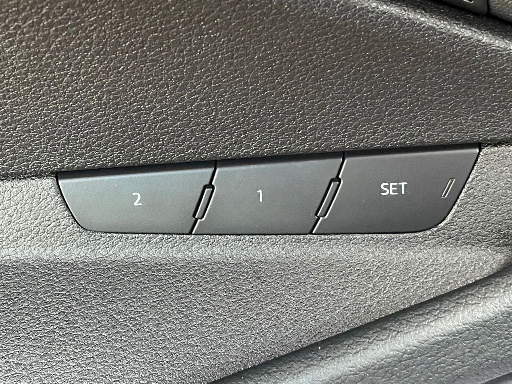 2019 Audi e-tron Premium Plus quattro - 23033935 - 14