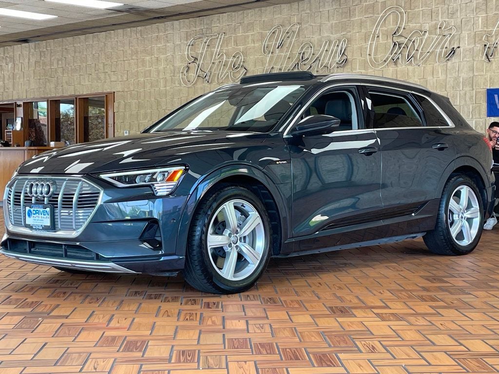 2019 Audi e-tron Premium Plus quattro - 23033935 - 5