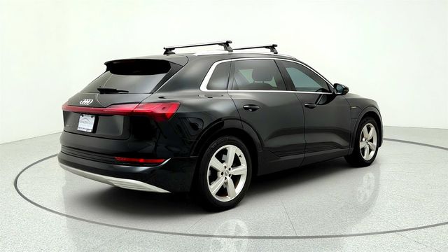 2019 Audi e-tron Premium Plus quattro - 23033742 - 4