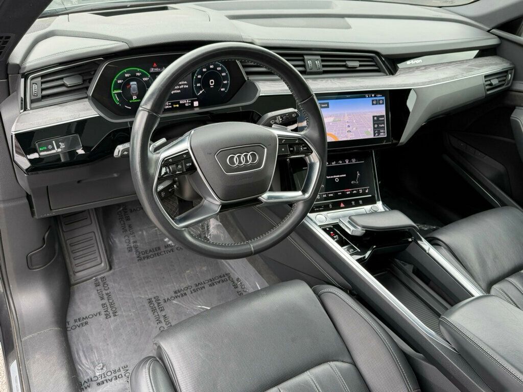 2019 Audi e-tron Premium Plus quattro - 23025033 - 9