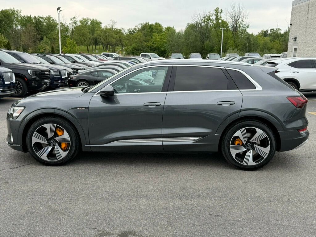 2019 Audi e-tron Premium Plus quattro - 23025033 - 16