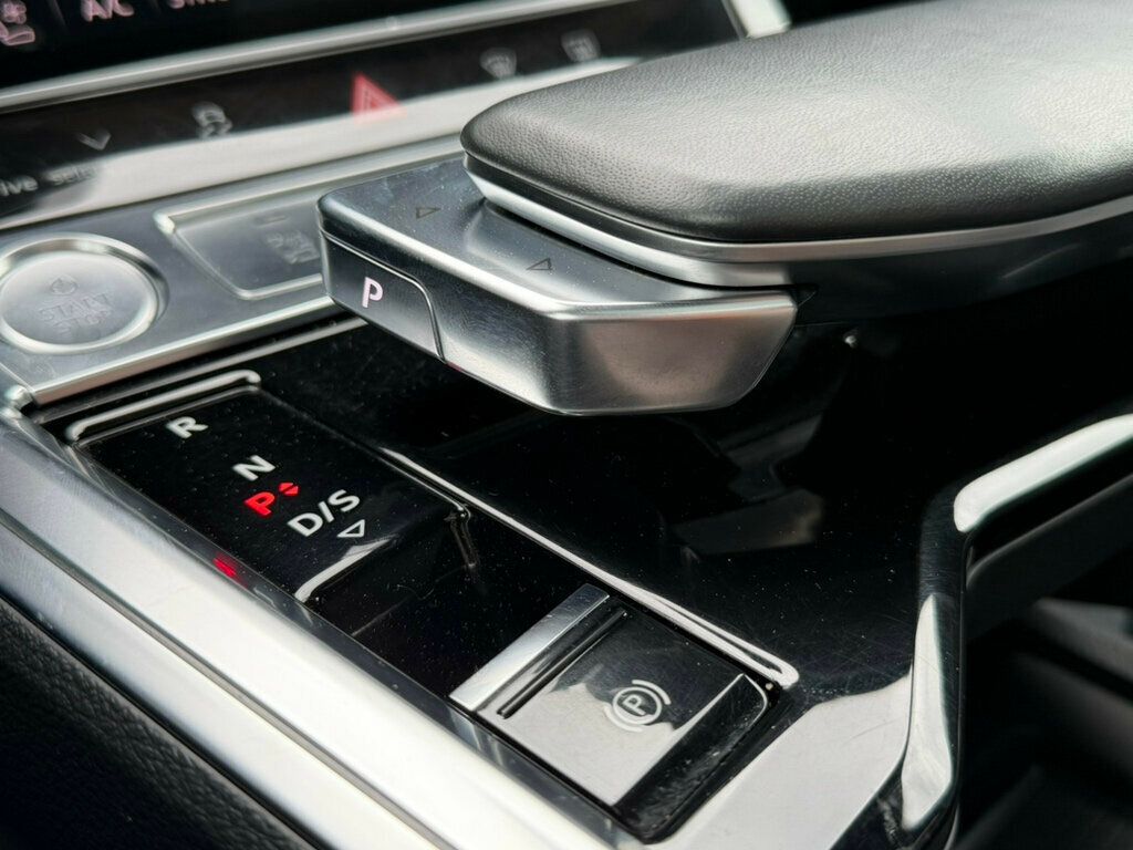 2019 Audi e-tron Premium Plus quattro - 23025033 - 30
