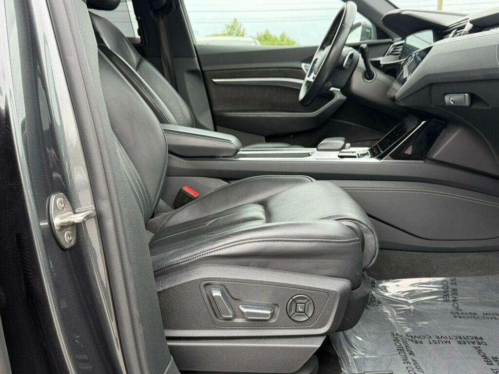 2019 Audi e-tron Premium Plus quattro - 23025033 - 42
