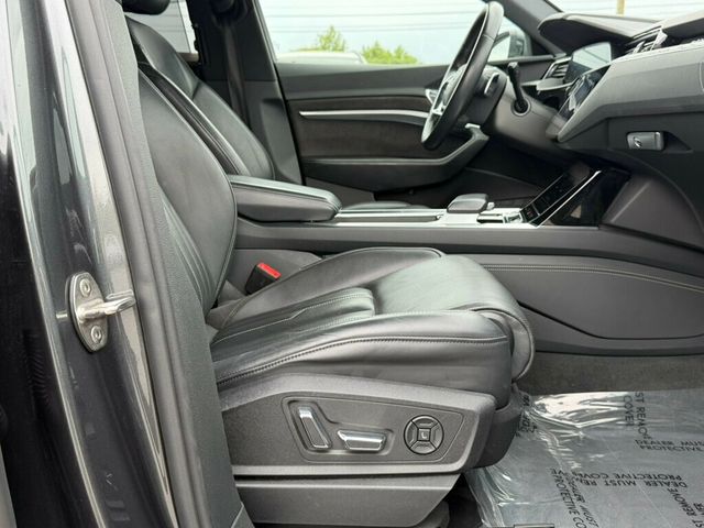 2019 Audi e-tron Premium Plus quattro - 23025033 - 42