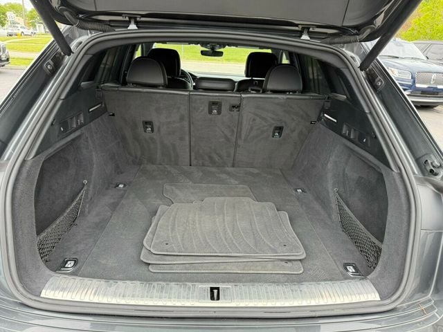 2019 Audi e-tron Premium Plus quattro - 23025033 - 44