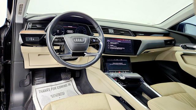 2019 Audi e-tron Premium Plus quattro w/ Driver Assistance Plus Pkg - 23033742 - 12