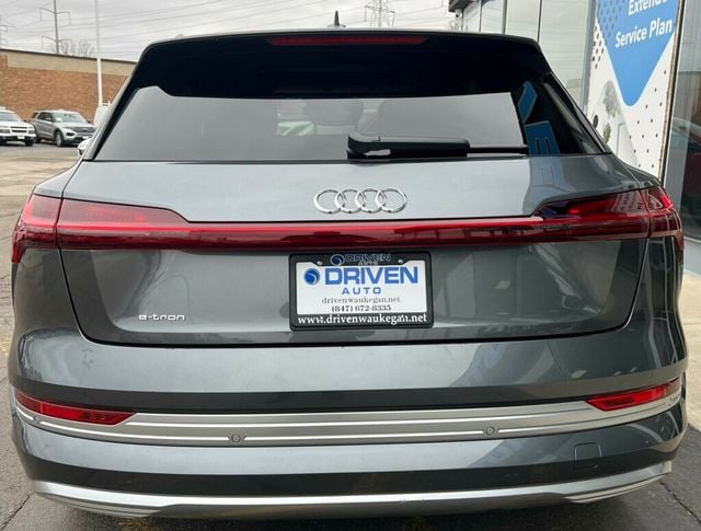 2019 Audi E-TRON PRESTIGE - 22739731 - 35