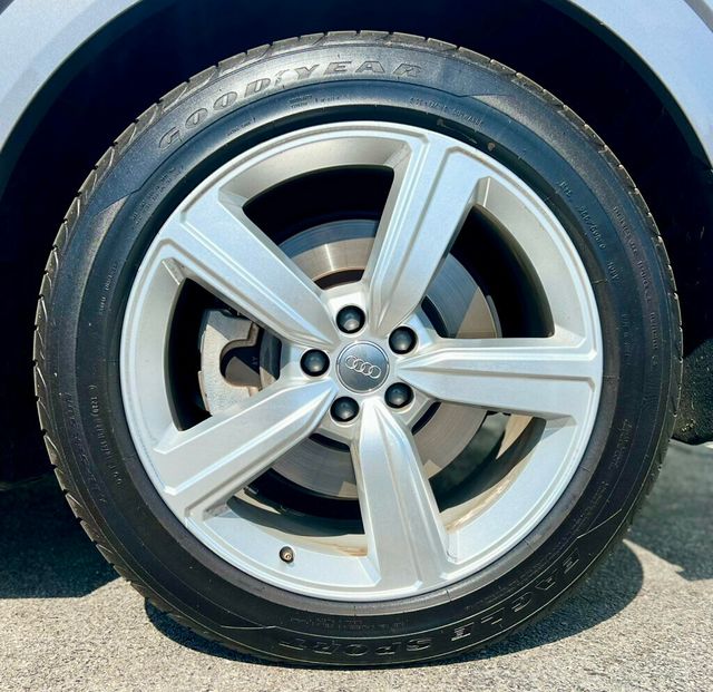 2019 Audi E-TRON PRESTIGE - 22910358 - 26