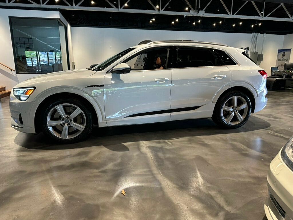 2019 Audi e-tron Prestige/DriverAssistPkg/ColdWeatherPkg/PanoRoof/Htd&CldSeat - 22594251 - 2