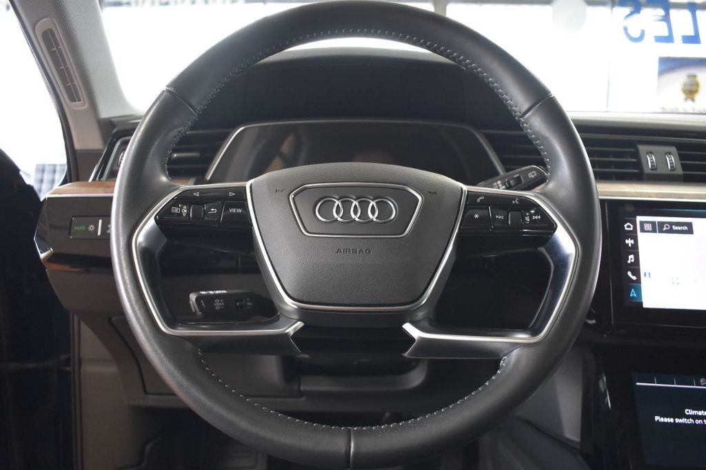 2019 Audi e-tron Quattro Prestige