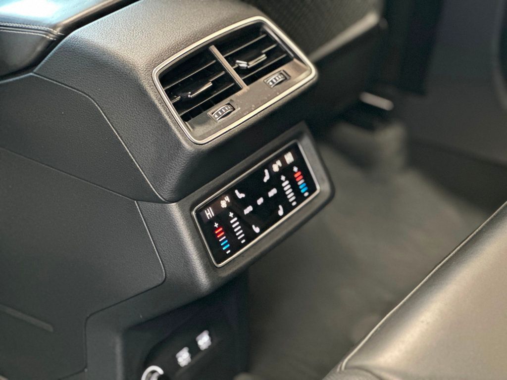 2019 Audi e-tron Prestige quattro - 22917975 - 27