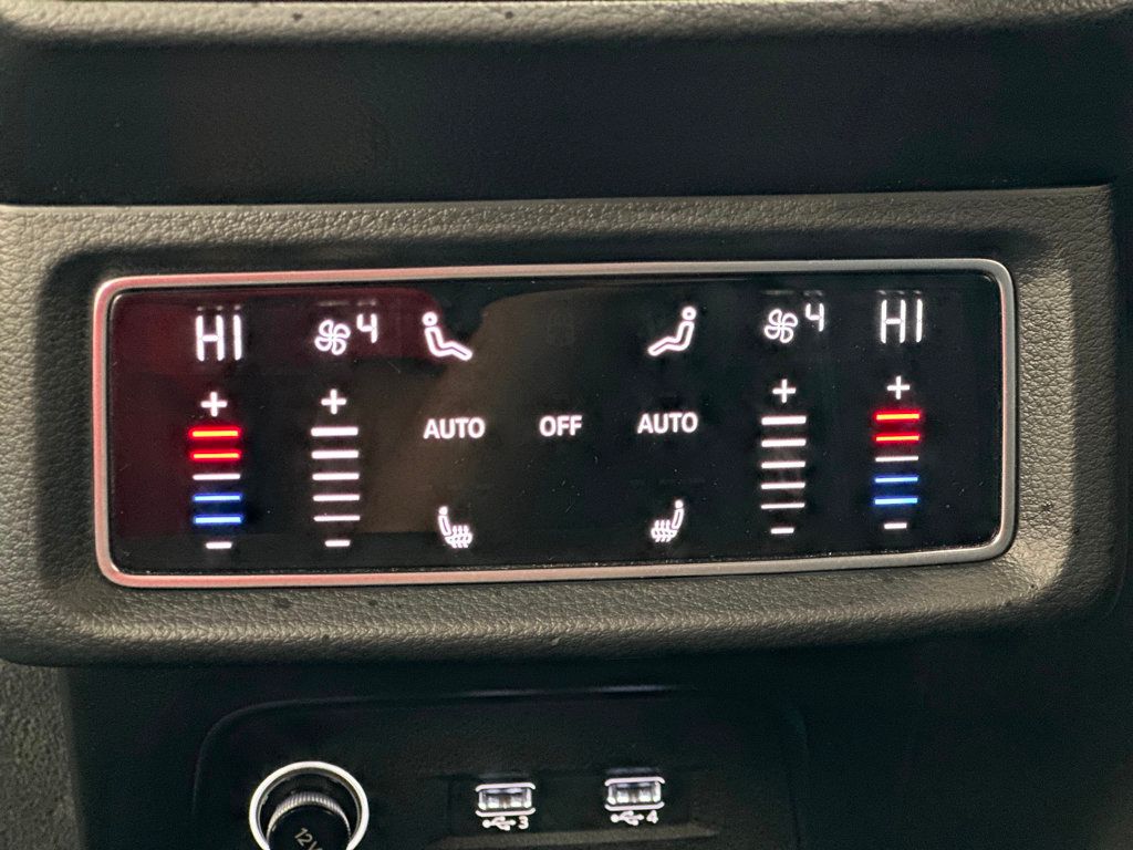 2019 Audi e-tron Prestige quattro - 22917975 - 28