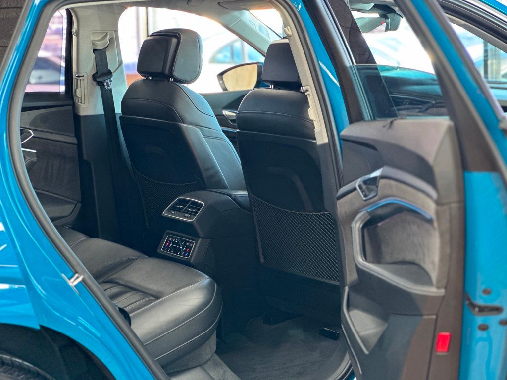 2019 Audi e-tron Prestige quattro - 22917975 - 34