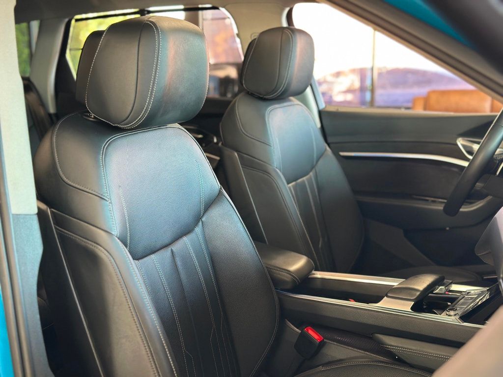 2019 Audi e-tron Prestige quattro - 22917975 - 39