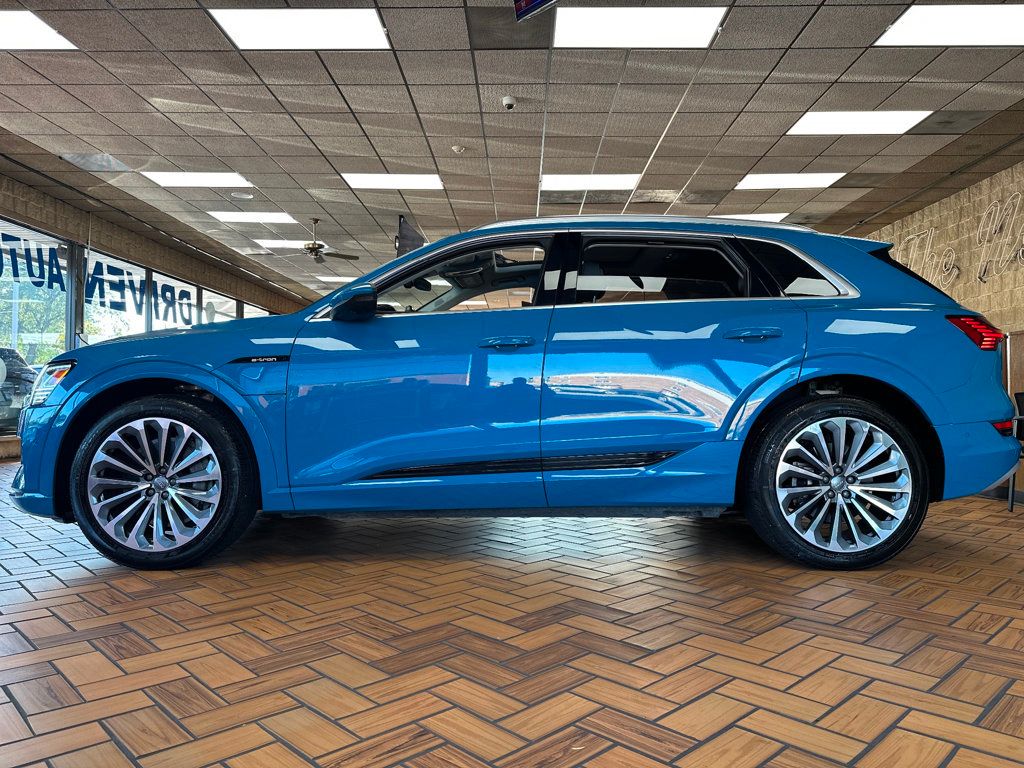 2019 Audi e-tron Prestige quattro - 22917975 - 7