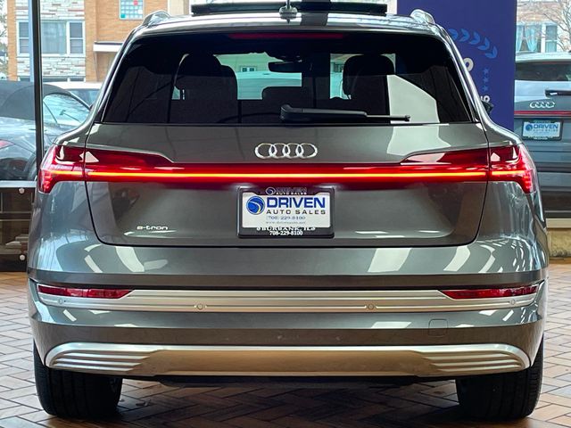 2019 Audi e-tron Prestige quattro - 22950468 - 12