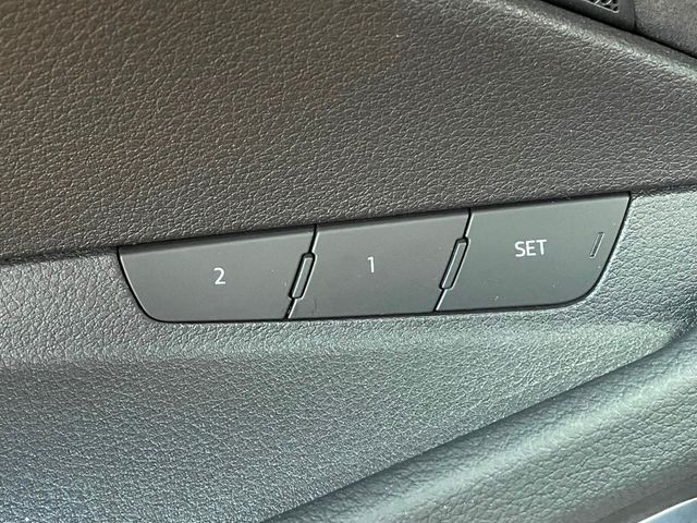 2019 Audi e-tron Prestige quattro - 22950468 - 21