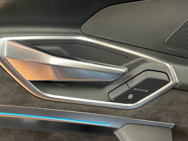 2019 Audi e-tron Prestige quattro - 22950468 - 26