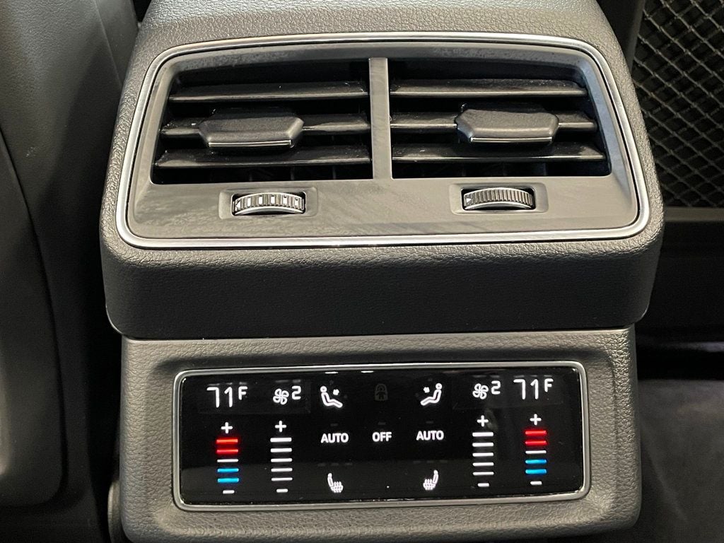 2019 Audi e-tron Prestige quattro - 22950468 - 28