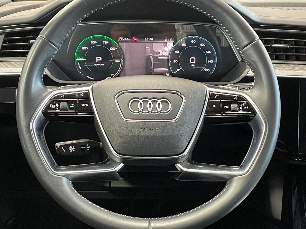 2019 Audi e-tron Prestige quattro - 22950468 - 42