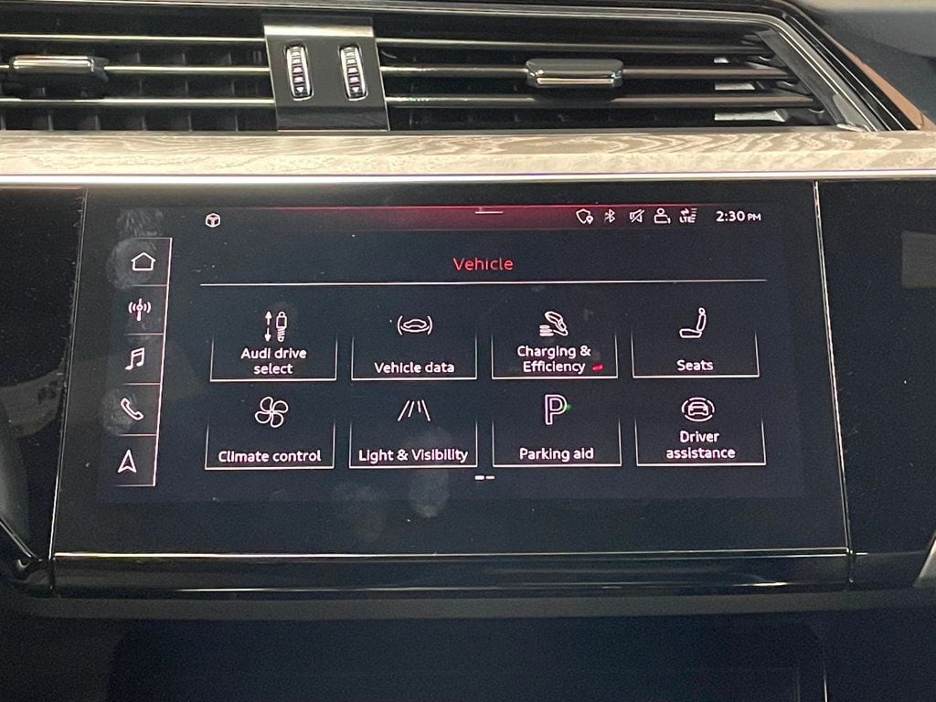 2019 Audi e-tron Prestige quattro - 22950468 - 48