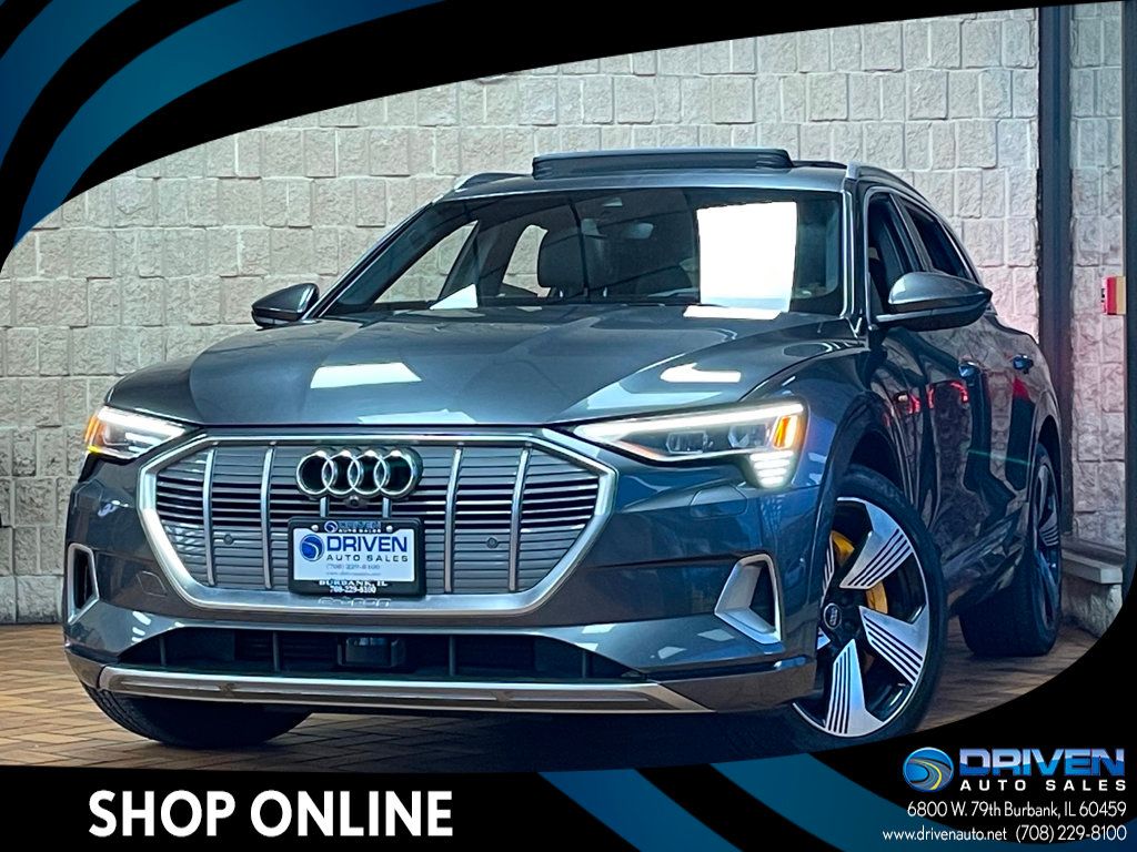 2019 Audi e-tron Prestige quattro - 22952755 | Video 1