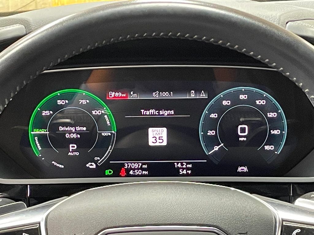2019 Audi e-tron Prestige quattro - 22952755 - 27