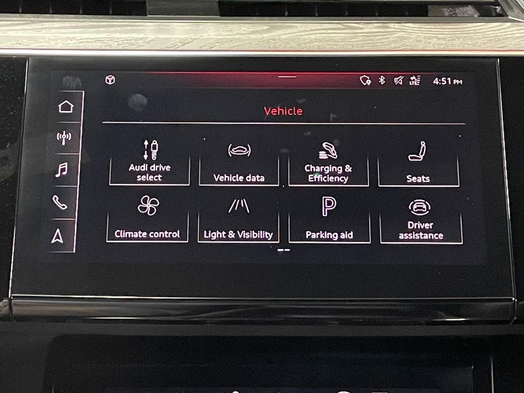2019 Audi e-tron Prestige quattro - 22952755 - 31