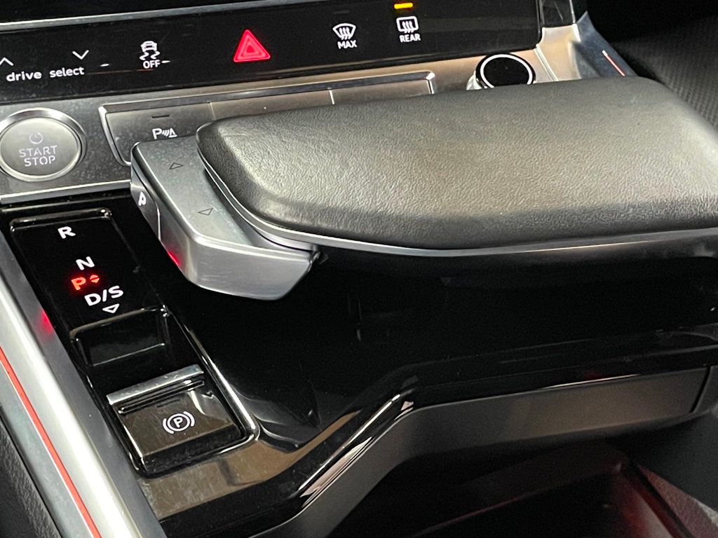 2019 Audi e-tron Prestige quattro - 22952755 - 35